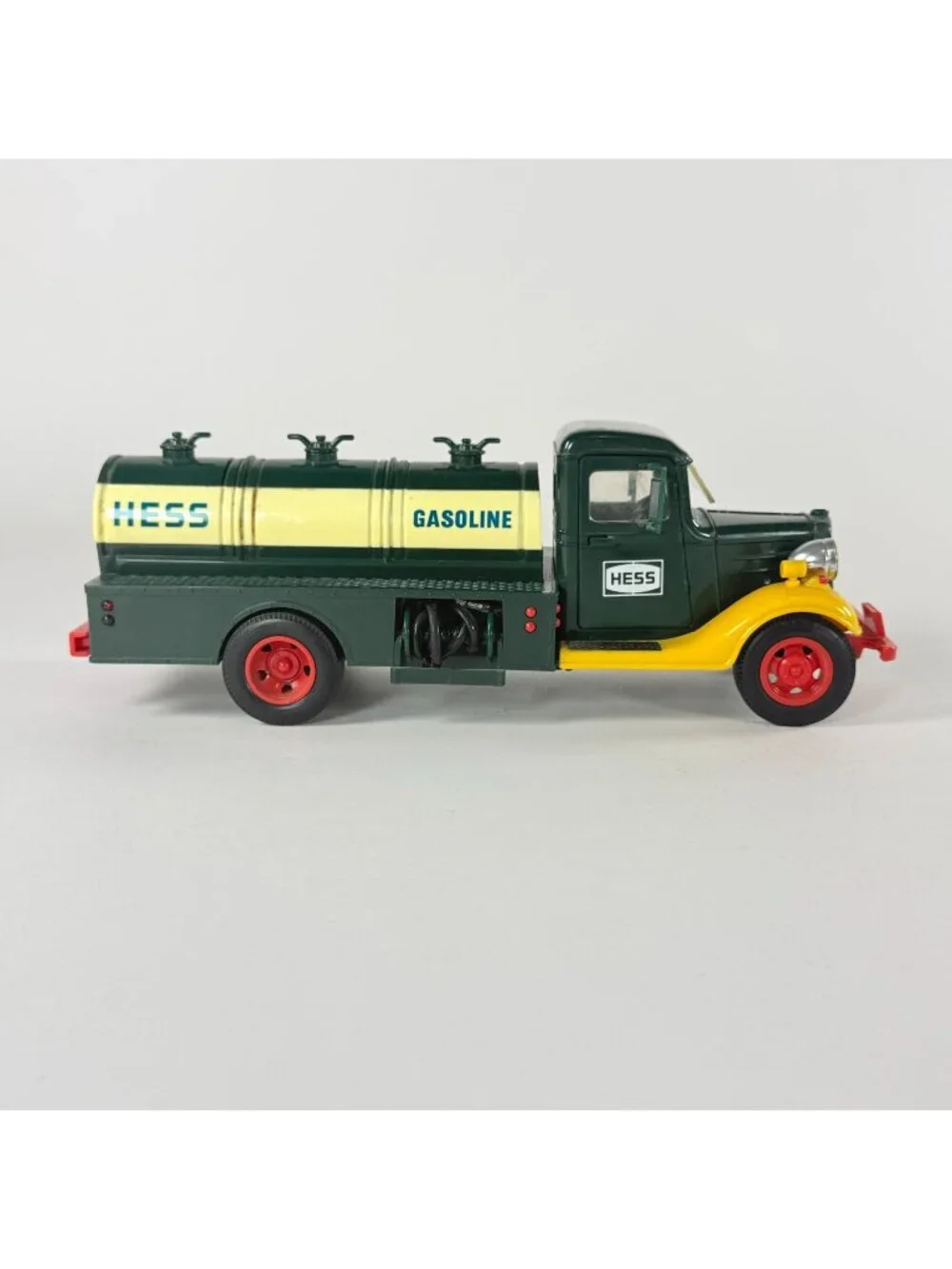 Vintage Hess First Truck Toy Bank Gasoline Tanker 1933 Read Description